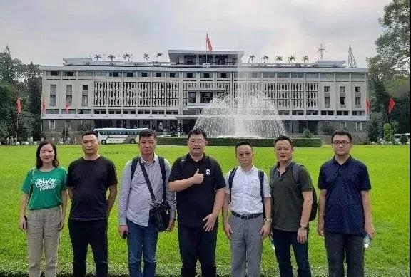 AG九游会国际官网控股董事长，，，，，，，，副董事长一行赴越南考察调研