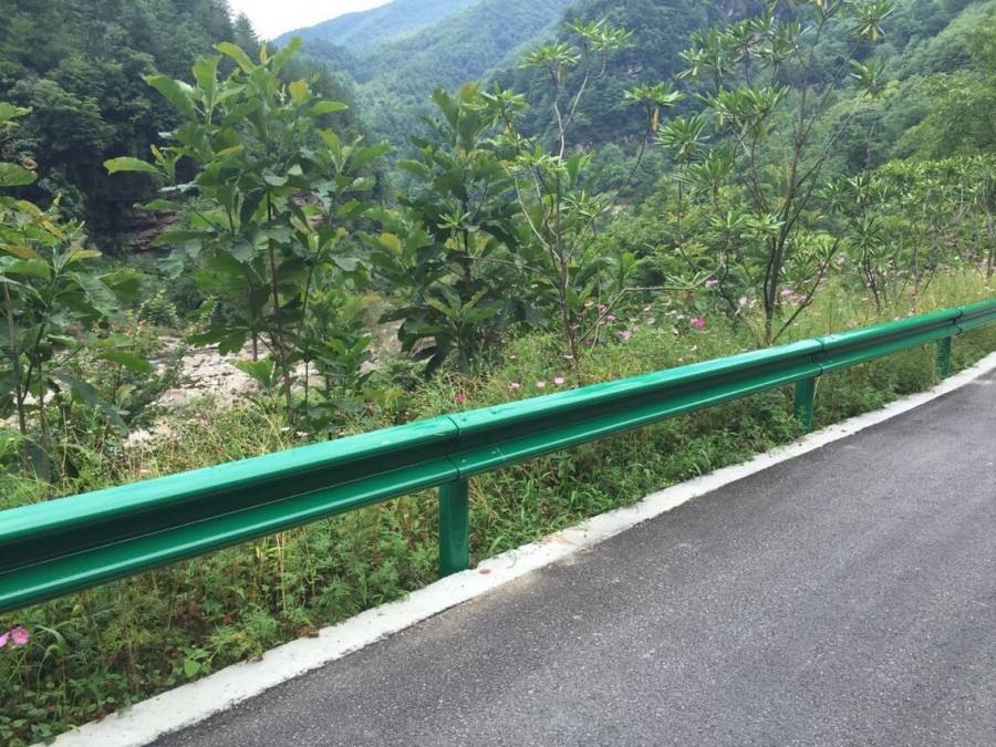 波形护栏的优点有哪些？？？？？